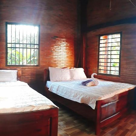 Cat Tien Farmer Lodge Quan Tom Kültér fotó